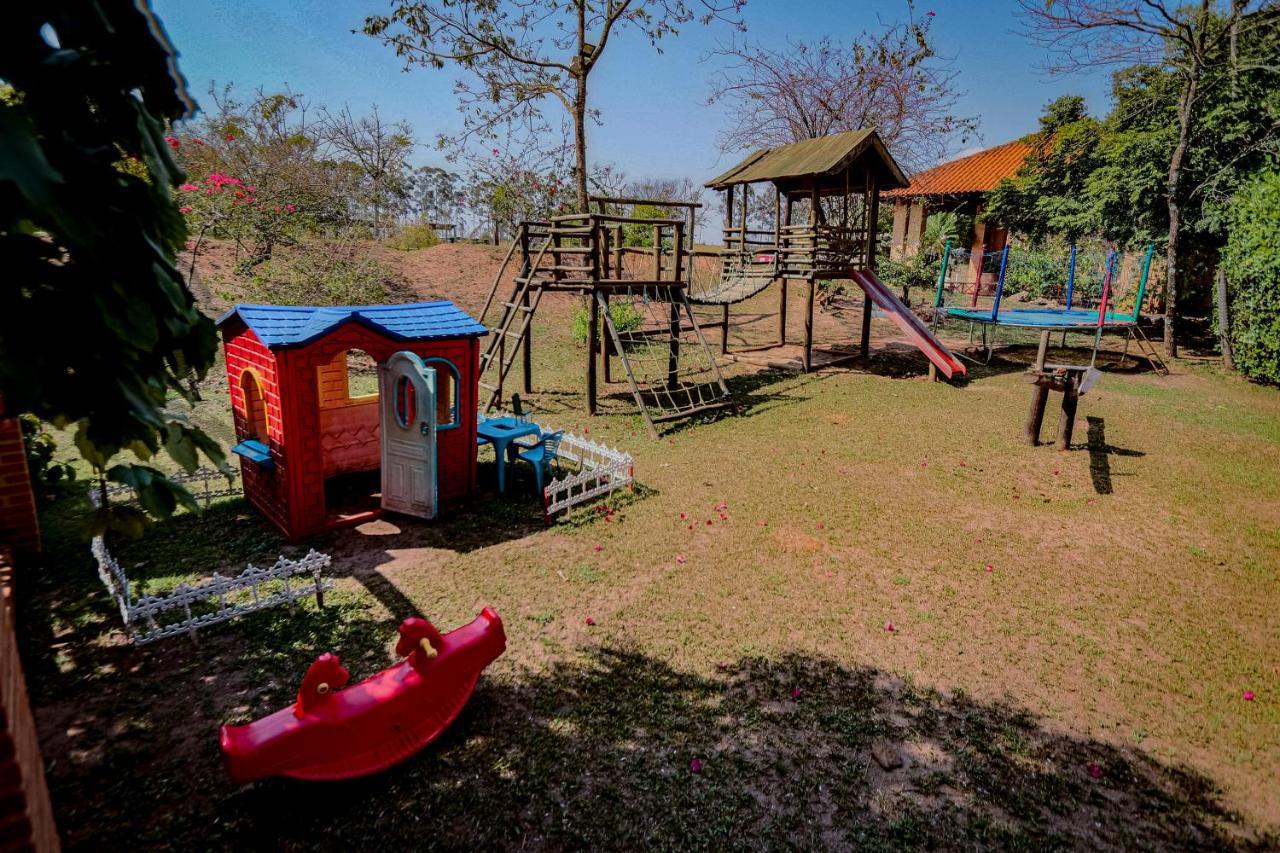 Hotel Fazenda Villa Vitta 圣代佩德罗 外观 照片